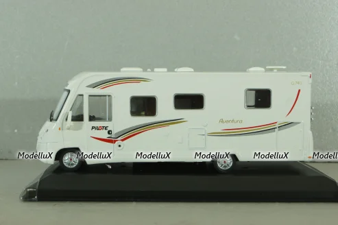 Pilote G740 Aventura camper van 2011, white, HPC040, Hachette Passion Camping-Cars #40 1:43