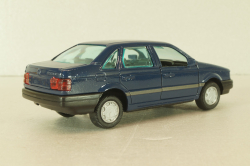 Volkswagen Passat (B3) 1988, blue, 1171, GAMA 1:43