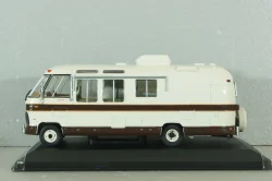 Airstream Argosy 24 camper van 1975, white, HPC041, Hachette Passion Camping-Cars #41 1:43