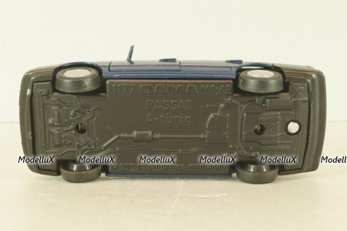 Volkswagen Passat (B3) 1988, blue, 1171, GAMA 1:43
