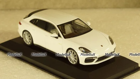 Амо-Ф-15, Рославль 1:43
