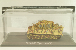 Pz.Kpfw. VI Tiger I Ausf. E, tank, G1E8E004, Altaya 1:72 Уценка!