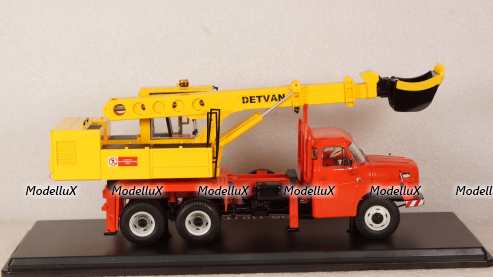 Экскаватор-планировщик UDS-110 (на шасси Tatra-148), SSM1371, SSM 1:43