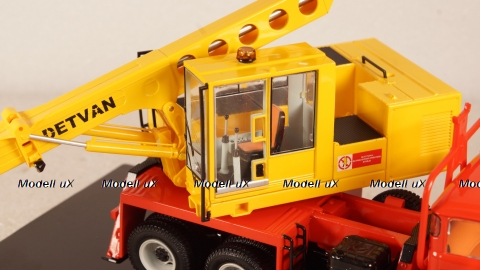 Экскаватор-планировщик UDS-110 (на шасси Tatra-148), SSM1371, SSM 1:43