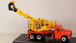 Экскаватор-планировщик UDS-110 (на шасси Tatra-148), SSM1371, SSM 1:43