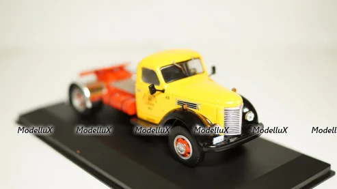 Mercedes 300 SL roadster 1957 silver, 183890, Norev 1:18