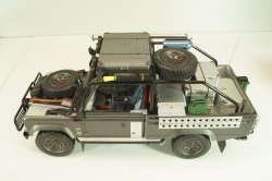 Land Rover Defender Tomb Raider (Lara Croft), movie edition , 8903TR, Kyosho 1:18