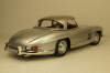 Mercedes 300 SL roadster 1957 silver, 183890, Norev 1:18