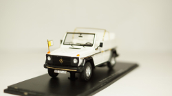 Mercedes Benz G 230 Papamobille, Spark 1:43