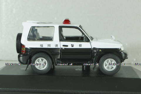 Mitsubishi Pajero II Police Japan 1988, white/black, ADPOLC044, Cararama 1:43