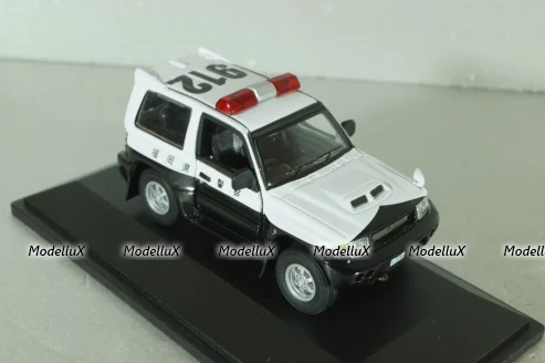 Mitsubishi Pajero II Police Japan 1988, white/black, ADPOLC044, Cararama 1:43