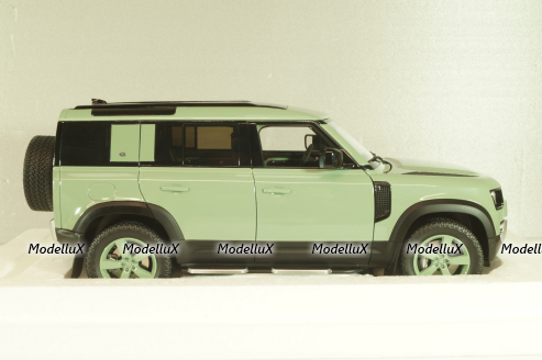 Land Rover Defender 110 75th limited edition 2023, ALM81811, Almost Real 1:18