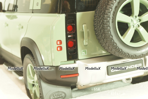 Land Rover Defender 110 75th limited edition 2023, ALM81811, Almost Real 1:18