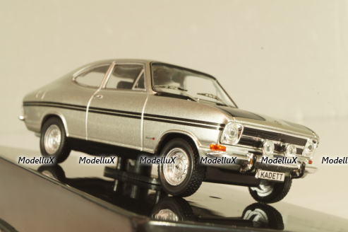 Opel Kadett B Coupe Rallye 1967, silver/black, CLC462, IXO 1:43