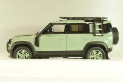 Land Rover Defender 110 75th limited edition 2023, ALM81811, Almost Real 1:18