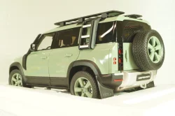 Land Rover Defender 110 75th limited edition 2023, ALM81811, Almost Real 1:18