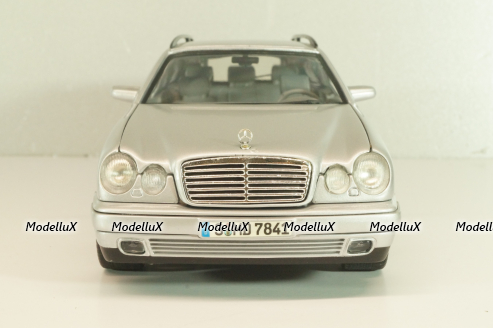 Mercedes-Benz E 420 (S210) 1995, silver, Anson 1:18