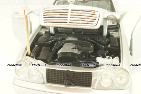 Mercedes-Benz E 420 (S210) 1995, silver, Anson 1:18