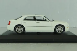 Chrysler 300C Hemi 2004, white, 940010, Norev 1:43