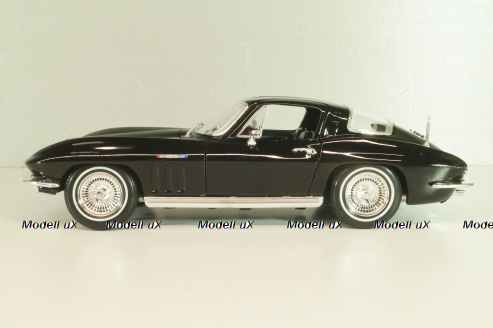 Chevrolet Corvette (C2) 1965, black, 31640, Maisto 1:18