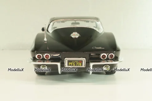 Chevrolet Corvette (C2) 1965, black, 31640, Maisto 1:18