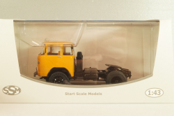 Каз-608 тягач 1958, оранжевый, SSM1290, SSM 1:43