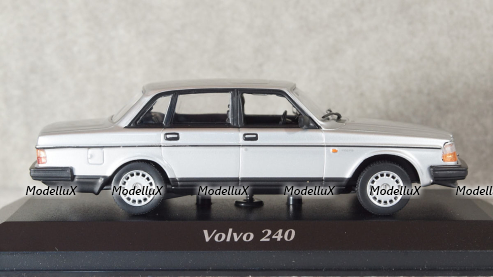 Mercedes SL500 2003 Black, 183840, Norev 1:18