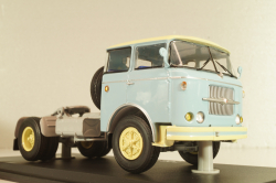 Skoda-706 RTTN tractor 1966, light blue/grey, SSM1306, SSM 1:43