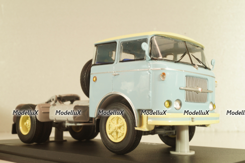 Skoda-706 RTTN tractor 1966, light blue/grey, SSM1306, SSM 1:43