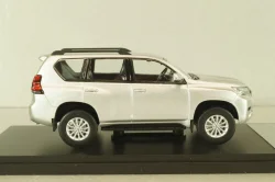Toyota Land Cruiser Prado (J150) 2018, silver, 29411, Vitesse 1:43