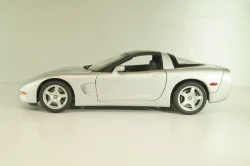 Chevrolet Corvette (C5) Coupe 1999, silver, UT0597, UT Models 1:18