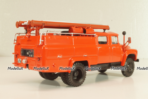 АЦ-30(130) пожарная автоцистерна на шасси Зил-130, красный, АвтоИстория 1:43 (С доработками)