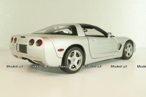 Chevrolet Corvette (C5) Coupe 1999, silver, UT0597, UT Models 1:18