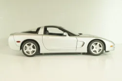 Chevrolet Corvette (C5) Coupe 1999, silver, UT0597, UT Models 1:18