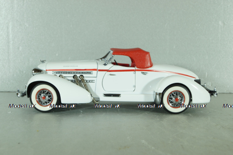 Auburn Speedster 1935, white, Franklin Mint 1:24