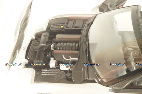 Chevrolet Corvette (C5) Coupe 1999, silver, UT0597, UT Models 1:18