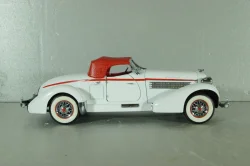 Auburn Speedster 1935, white, Franklin Mint 1:24