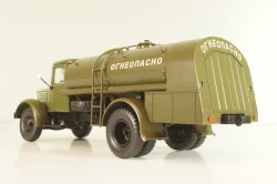 ТЗ-200 топливозаправщик на шасси Маз-200, хаки, Легендарные грузовики №80, Modimio 1:43