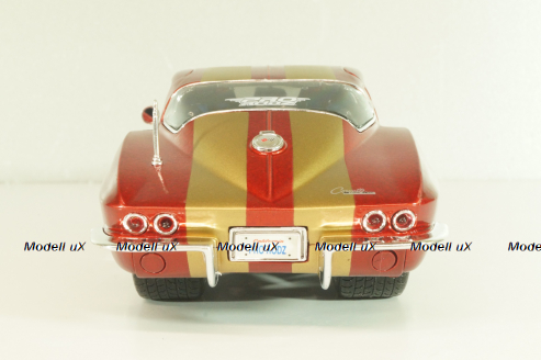 Chevrolet Corvette (C2) 1965 red, 31100, Maisto 1:18