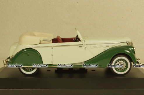 Renault Suprastella 1939, MUS022, IXO 1:43