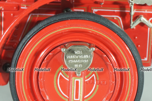 Christie front-wheel drive steam automobile from 1912, red, Franklin Mint 1:24