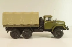 Зил-131НА, бортовой с тентом 1986, хаки, Автолегенды СССР, Грузовики 1:43 ( С доработками)