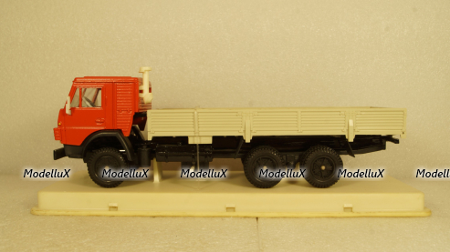 КамАЗ-53212, 02.1988 красный/белый, Арек 1:43