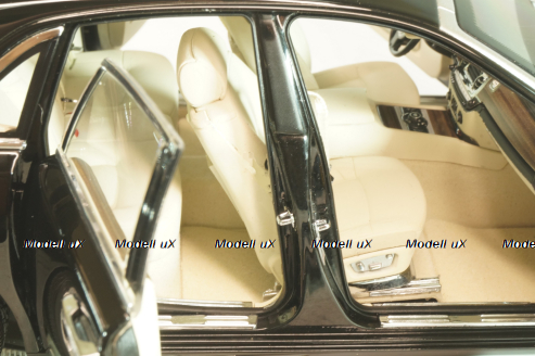 Rolls Royce Ghost black/silver, 08802B2, Kyosho 1:18