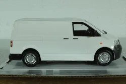 Volkswagen T5, VW T5, 2010 white, Cararama 1:43