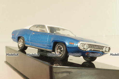 Plymouth Satellite Sebring Plus 1971, blue/white, CLC601, IXO 1:43