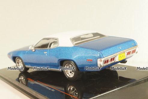 Plymouth Satellite Sebring Plus 1971, blue/white, CLC601, IXO 1:43