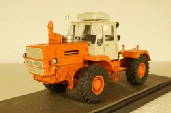 Т-150 трактор с кондиционером, 1980  г., RTM 1:43