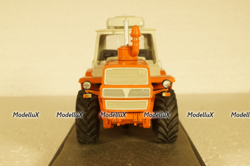 Т-150 трактор с кондиционером, 1980  г., RTM 1:43