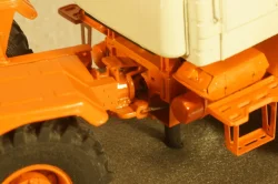 Т-150 трактор с кондиционером, 1980  г., RTM 1:43